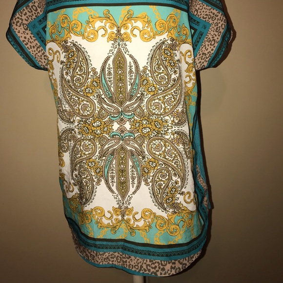 Top - Picture 2 of 2